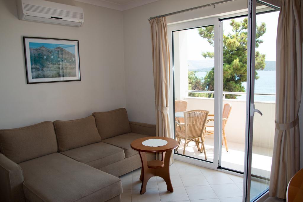 Villa Koala Apartments 扎博里克 外观 照片